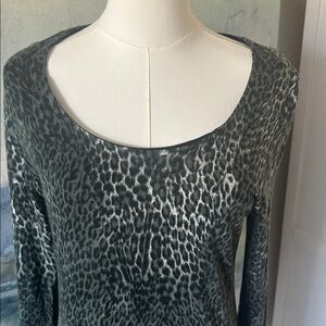 Karen Kane Fully Lined Stretch L Elegant Green Leopard Print Dress 3/4 sleeve